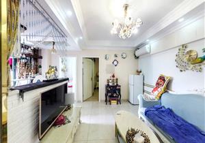 罗湖口岸住宅楼精装2房1厅1卫朝南向中高楼层