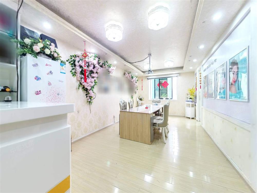 佳宁娜友谊广场