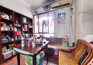 诗宁大厦单栋，价格可谈，配套齐全，交通便利