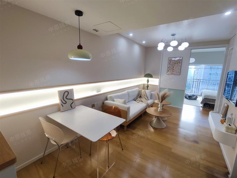 大中华国际金融中心