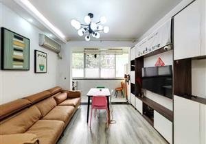 四海小区 精装大 2 房拎包入住 地铁口 2 号线 育才二中