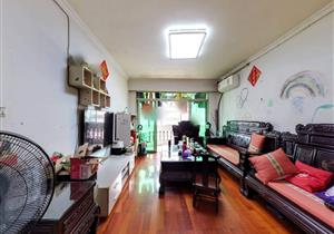 新洲绿景花园，业主换房出售，7号线地铁口，