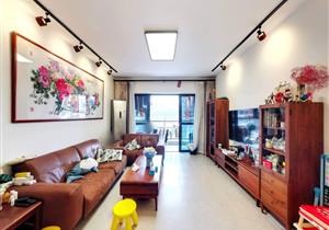 交通便利，看房方便