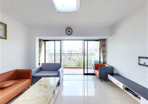 英郡年华的三房-居家的地方-近地铁管理好-周边配套齐全