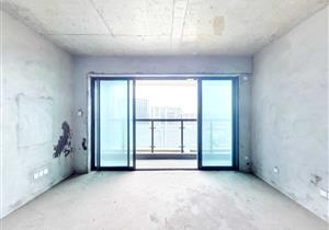 高楼层5房3卫，视野开阔，可以按照自己风格装修