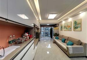 菁英趣庭位于宝安新，宝安核心地段，空间无限，小区管理完善，环