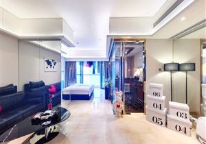 看泳池，总裁套房，业主诚心卖