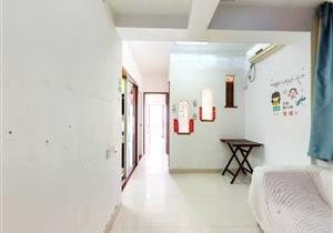 户型方正 使用率高 近地铁 配套成熟 价格可谈