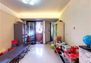 交通便利，看房方便