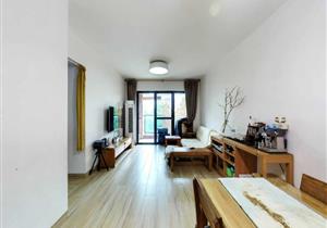 合正荣悦 红本在手 朝南单位通风采光好 装修保养好。车位充足