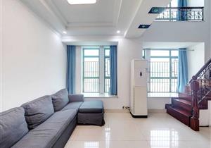 桂芳园顶楼复试 满五年 花一层钱买二层楼 住家首选 拎包入住