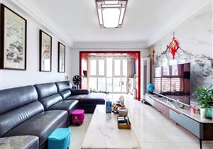 莲塘中芯拎包入住，300米内可达地铁、华润万家、鹏兴1-6年