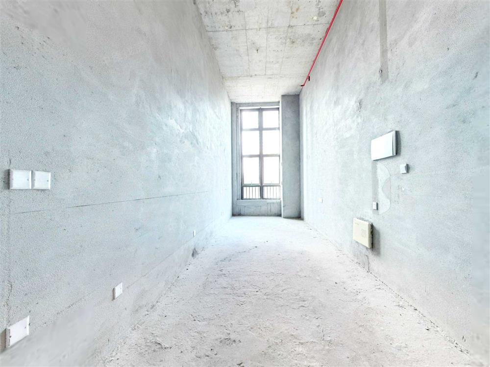 龙光玖云著大楼