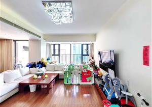 后海湾厦地铁口精装4房特殊户型赠送大阳台