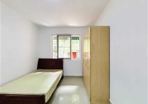 业主诚心出售安静花园中间70年产权