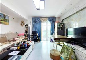 经典复式周边配套完善紧邻岁宝毗邻龙城公园低于市场大几十万急售