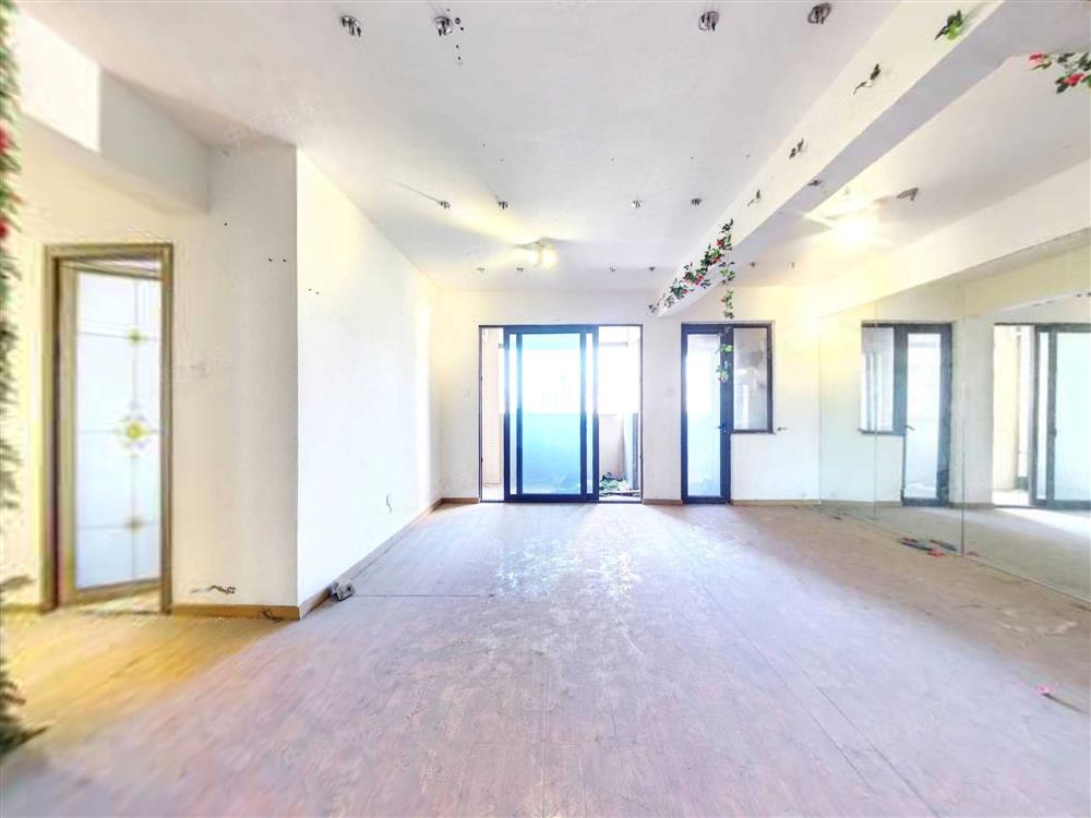 中洲华府（一期）