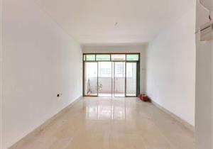 配套健身房，洗衣店，棋牌室，儿童游乐园，停车场