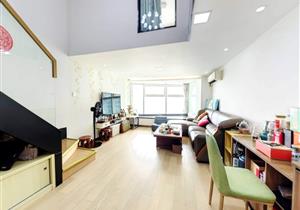 万科v公馆，精装2房，地铁口，看房方便