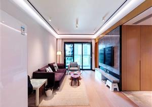 精装三房 拎包入住 位置安静 地铁口 急售