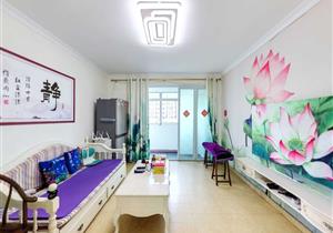 德兴城户型方正大社区近地铁装修保养好