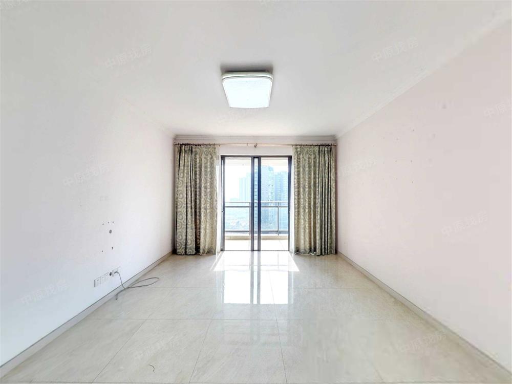 鸿威海怡湾畔花园