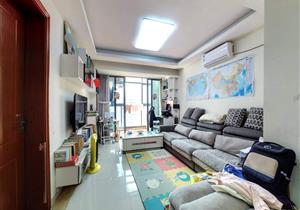 宜城风景精装两房，业主换房，诚心出售，价格可谈