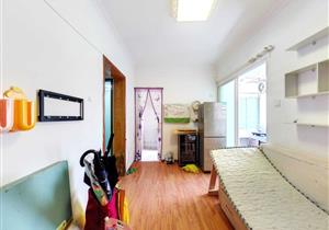 周边配套齐全，生活便利，价格美丽