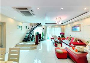 宝安顶楼复式送天台花园精装修业主诚心出售