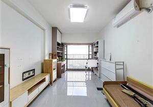 祥云天都世纪，7号线地铁口，业主自住，保养好，东南向，大两房