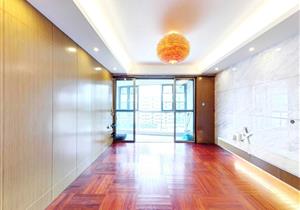 《星河国际花园》高品质花园小区，经典三房，正南向，满五年红本