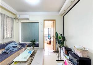 好房推荐，满5年税少，精装修，东南向，住家妥妥的