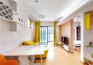 三地铁拎包入住两房 满五 车位充足 楼下就是商业综合体