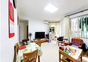 南山华侨城欢乐谷旁地铁口物业荔枝苑80平三房