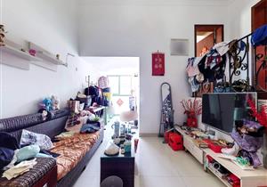 莲塘地铁口的房子，植物公园附近，空气清新。