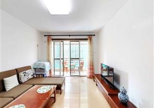 理想新城，朝南大两房，满五年红本在手，采光好，户型正，急售