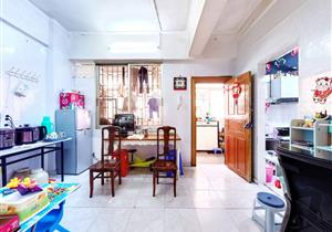 莲塘仲心位置 住家2房 地铁口200米 业主诚心出售