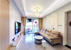 大南山下，环境安静，大型花园社区，车位充足