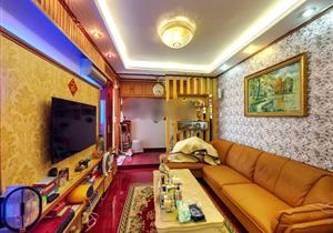 高层两房，诚心出售