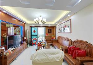 宝中3+1房  壹方城商圈  主卧出大露台 满5年