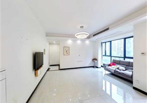 红山1866 超底 三房 急卖 朝南 近商圈 四大馆