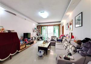 国泰豪园，小高层电梯三房，南向安静