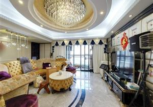 前海宝中高发西岸三期大4房，南北通透，视野开阔，高使用率