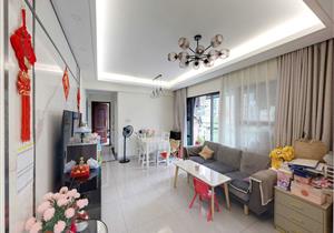 御景翠峰居家三房，家门口地铁站，精装朝南