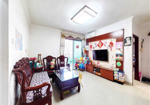 山海华庭，口岸位置，户型正，使用率高，业主急售，看房方便