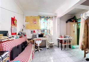 精装修大一房下楼就是地铁看房方便