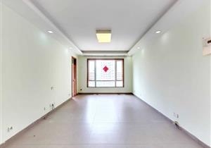 新出翠竹南北通  业主诚售 价格可谈 可以面议配套齐全