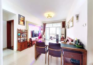 莲塘中芯大三房两卫 税费少，150米到华润和地铁口，中高楼层