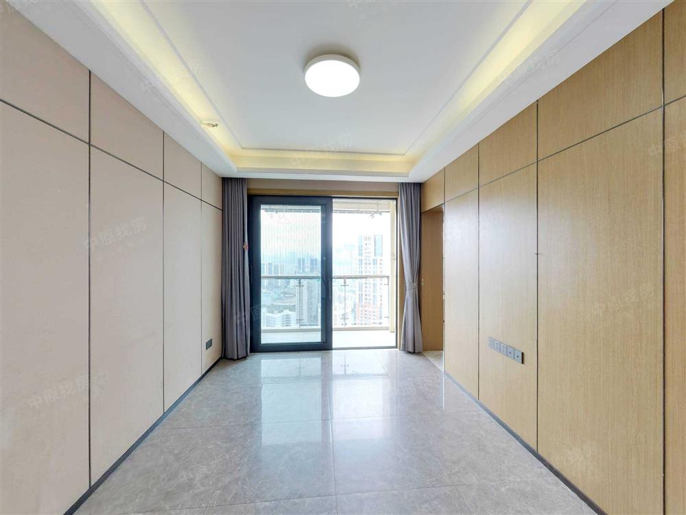 勤诚达前海世界