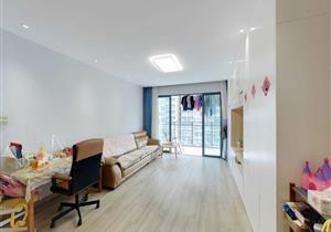 户型合理，格局方正，视野广阔，无遮挡